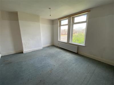 Bedroom no.1 front double: